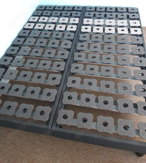 Bett mit Holzrahmen und exzellenter Tellerfeder Technology, Stoffüberzug grau, L200 x B160 x H40 cm 