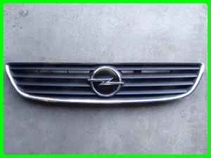 Opel Zafira A original Frontgrill Grill Kühlergrill 90580685