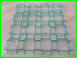 3x Setzkasten Raumteiler Dekoartikel Modern Design 60x60cmx6cm je 15.-eur zusammensteckbar