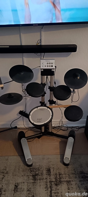 Roland e Schlagzeug  Bild 2 Roland e Schlagzeug  Bild 2