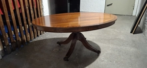 Eleganter ovaler Couchtisch, gut erhalten, 40  Euro VB