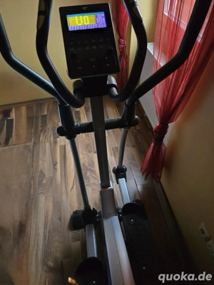        Christopeit Sport  Crosstrainer-Ergometer ECO 2000   Stromfrei trainieren mit Stil!   