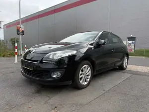 Renault Megane III Lim. 5-trg. Paris NAVI/PDC/EURO5