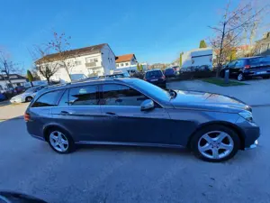 Mercedes-Benz E 220 E 220 T BlueTEC 4Matic 7G-TRONIC Bild 3