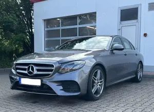 Mercedes-Benz E 200 9G-TRONIC AMG Line