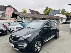 Kia Sportage Platinum Edition 4WD/Pano/Automatik/