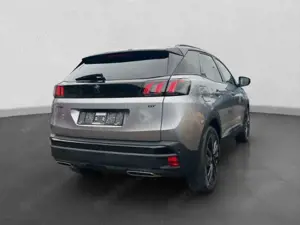 Peugeot 3008 GT 1.2 PT 130 EAT8 ACC+NAVI+LED+SHZ+CAM+ Bild 5