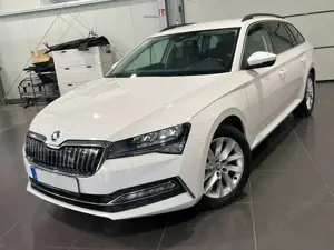 Skoda Superb 1.4 iV Combi Automatik *Navi*Virtual*LED*