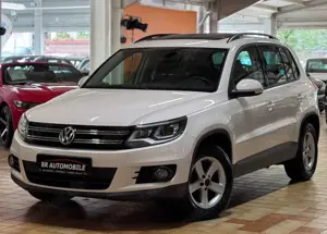 Volkswagen Tiguan Trend*4Motion*DSG*AHK*NAVI*BI-XENON*PANORAMA*