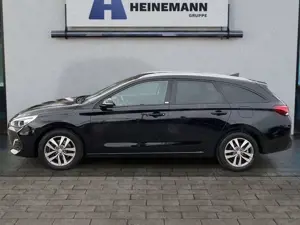 Hyundai i30 Kombi 1.4 T-GDI DCT YES!Automatik Navi SHZ Klimaau Bild 2