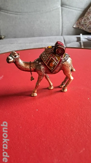 Kamel aus Metall