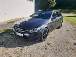Mercedes-Benz C 300 C 300 d T 9G-TRONICAvantgarde
