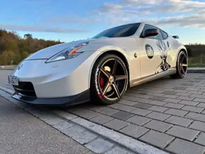 Nissan 370Z 370 Z 370 Z nismo
