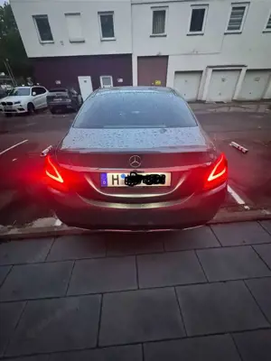 Mercedes-Benz C 180 AMG Line Bild 5