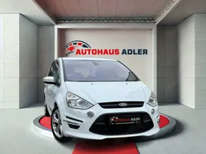 Ford S-Max S-MAX 2.0 Titanium S*1HD*7SITZ*AUTOM*NAV*AHK*PDC
