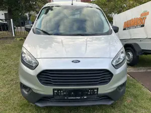 Ford Transit Courier SS Trend