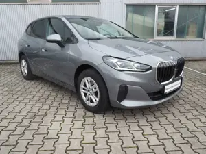 BMW 220 i Active Tourer Aut.*Sportsitz*adaptivLED*KIZU*