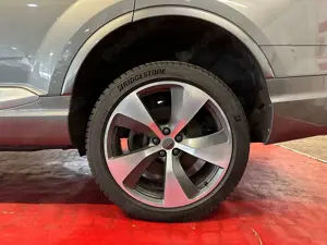 Audi Q7 3.0 TDI S-Line //AHK//Pano//Bose//21Zoll Bild 4