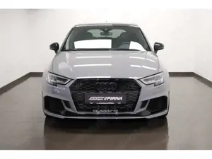Audi RS3 Sportback 2.5 TFSI quattro Panorama LEDER Bild 2