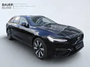 Volvo V90 Plus Dark Recharge Plug-In Hybrid AWD Bild 2