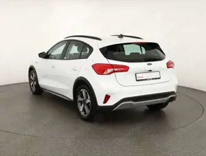 Ford Focus 1.5 EcoBoost Active Navi Kamera Sitzheizg. Bild 3