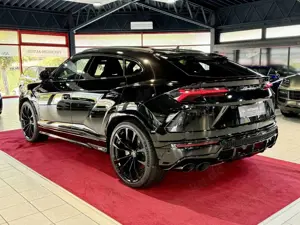 Lamborghini Urus CARBON*PANO*HUD*23ZOLL Bild 3