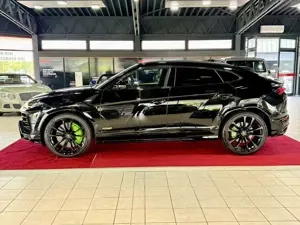 Lamborghini Urus CARBON*PANO*HUD*23ZOLL Bild 2
