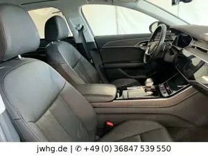 Audi A8 Bild 3