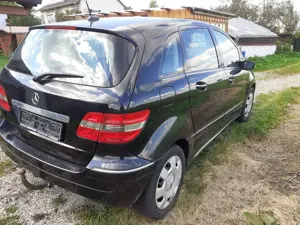 Mercedes-Benz B 180 B 180 CDI