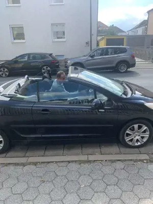 Peugeot 207 CC 120 VTi Filou Bild 4