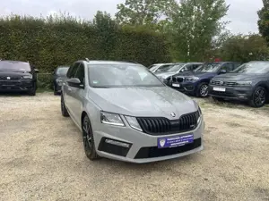 Skoda Octavia Combi RS 245 DSG ACC+MEMORY+LED+TOTWINKEL+SPURAS.