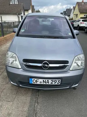 Opel Meriva Meriva 1.6 16V Easytronic (Essentia)