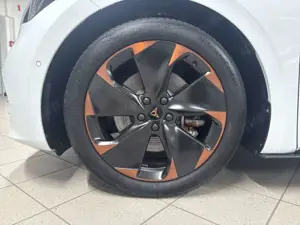 CUPRA Born 58kWh Panorama Navi Digitales Cockpit LED ACC Mehr Bild 4