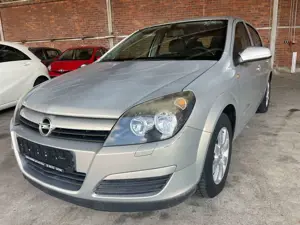 Opel Astra H Lim. Edition/AUTOMATIK/KLIMA/TEMPO