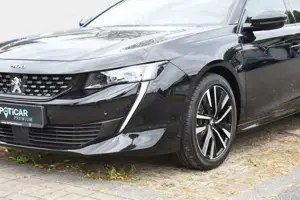 Peugeot 508 Hybrid 225 GT Bild 5