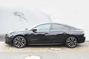Peugeot 508 Hybrid 225 GT Bild 3