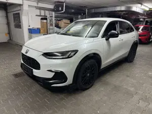 Honda ZR-V 2.0 e:HEV Hybrid Sport | 8-fach Bereift | Black Ed