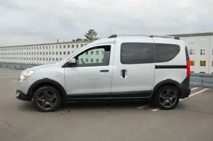 Dacia Dokker Stepway 1.2 .116-PS.Klima,Navi,AHK,Kamera