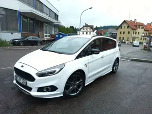 Ford S-Max ST-Line AWD Titanium