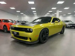 Dodge Challenger 6,4l V8 *SRT HR Tieferlegung/ SZH* Bild 3