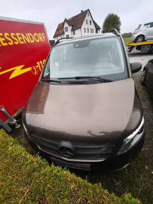 Mercedes-Benz Vito 119 CDI (BT) Tourer Pro 4x4 Extralang MOTORSCHADEN