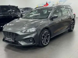 Ford Focus Turnier ST-Line Aut. CARPLAY/LED/KAMERA!