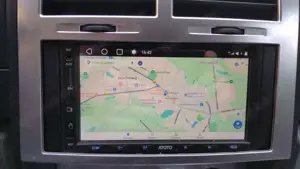 Dodge Nitro Nitro 2.8 CRD DPF Automatik SXT Bild 5