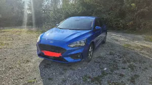 Ford Focus 1.0 EcoBoost Hybrid ST-LINE X