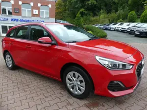 Hyundai i30 *1.0 T-GDI*Klima*SHZ*PDC*Kam*AHK Bild 3