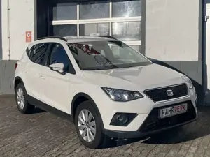 SEAT Arona Style Klima FH SH AHK NAVi TÜV NEU