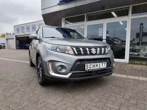 Suzuki Vitara 1.4 COMFORT-ALLRAD-NAVI-KLIMAAUTOM-AHK-AUS 2.HAND