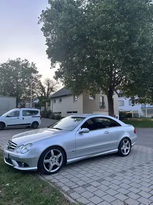 Mercedes-Benz CLK 280 Coupe 7G-TRONIC AMG Paket ab Werk, keyless go, etc