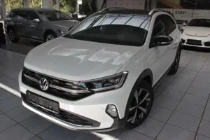 Volkswagen Taigo /STYLE/KAME/DSG/STZH/NAVI/ACC/APP/ALU/KEYL
