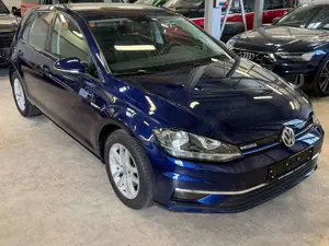 Volkswagen Golf VII Lim. Comfortline CNG ACC AHK Kamera SHZ Bild 3